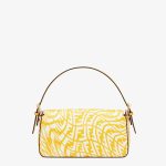 Fendi Baguette 1997 Medium Glazed Canvas Bag - Image 3