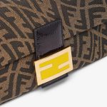 Fendi Baguette 1997 Medium Brown Jacquard FF Vertigo Bag - Image 5