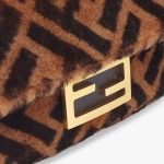 Fendi Baguette Brown Sheepskin Bag - Image 4