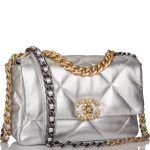 Chanel Silver Metallic Quilted Lambskin Medium 19 Flap Bag Mixed Hardware - Image 4