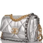 Chanel Silver Metallic Quilted Lambskin Medium 19 Flap Bag Mixed Hardware - Image 5